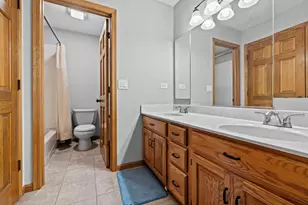938 Stonehaven Ct, Elgin, IL 60124 - Photo 27