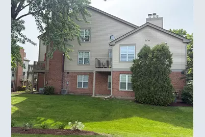 1757 Eastwood Court #4, Schaumburg, IL 60195 - Photo 9