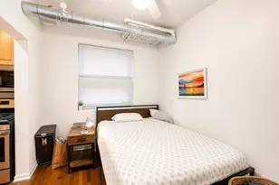 677 5 W Wrightwood Ave, Chicago, IL 60614 - Photo 5