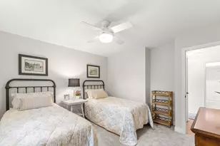 8129 Middlebury Ave, Woodridge, IL 60517 - Photo 29