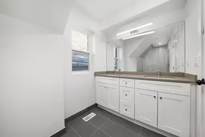 7356 S Kenwood Avenue, Chicago, IL 60619 - Photo 17