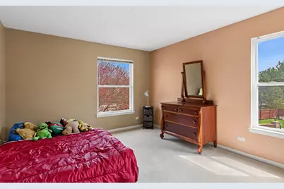 241 Ashcroft Lane, Oswego, IL 60543 - Photo 17