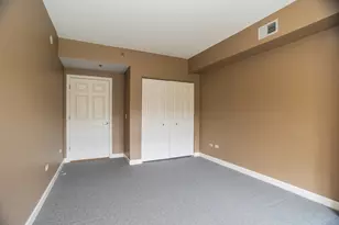 865 E 22nd St, Lombard, IL 60148 - Photo 13