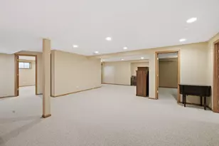 10851 White Deer Cir, Orland Park, IL 60467 - Photo 37