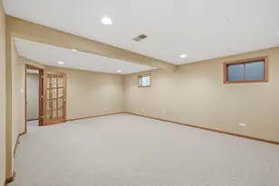 10851 White Deer Cir, Orland Park, IL 60467 - Photo 39