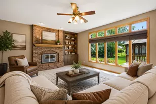10851 White Deer Cir, Orland Park, IL 60467 - Photo 5