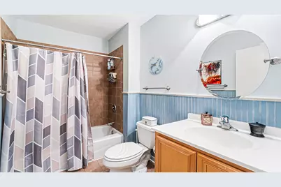 2220 W Maypole Avenue #202, Chicago, IL 60612 - Photo 19