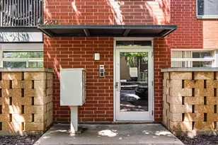 2220 W Maypole Ave, Chicago, IL 60612 - Photo 23