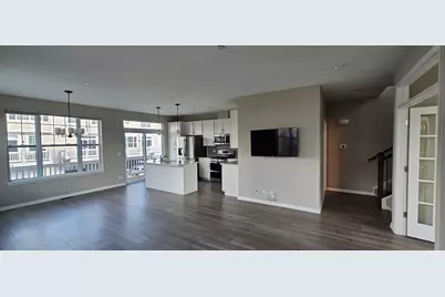 210 Timberleaf Circle, Roselle, IL 60172 - Photo 3
