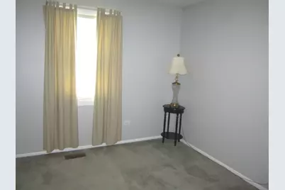 2862 Meadow Lane #x1, Schaumburg, IL 60193 - Photo 7