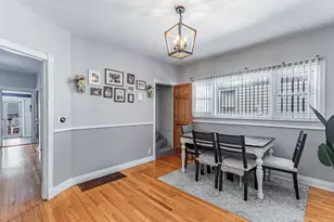 5138 W Addison St, Chicago, IL 60641 - Photo 5