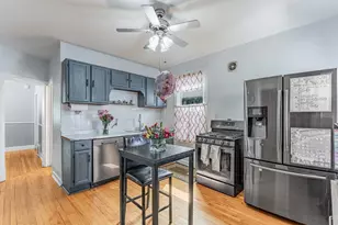 5138 W Addison St, Chicago, IL 60641 - Photo 7