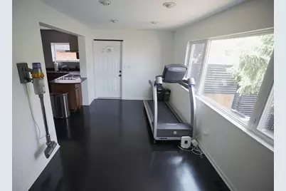 3916 N Osceola Avenue, Chicago, IL 60634 - Photo 17