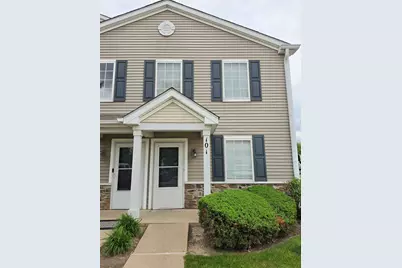 101 Silverstone Drive #101, Carpentersville, IL 60110 - Photo 1