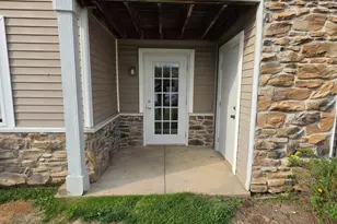 101 Silverstone Dr, Carpentersville, IL 60110 - Photo 19
