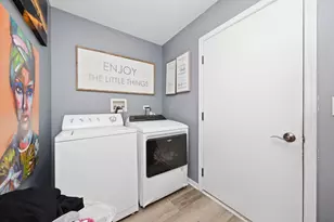 530 N Frieh Dr, Romeoville, IL 60446 - Photo 11