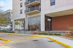 2605 S Indiana Ave, Chicago, IL 60616 - Photo 3