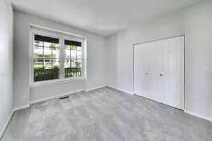 1160 Georgetown Way, Vernon Hills, IL 60061 - Photo 13