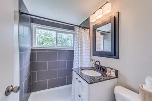 407 Watseka St, Park Forest, IL 60466 - Photo 17