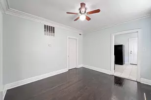 8856 S Lowe Ave, Chicago, IL 60620 - Photo 3