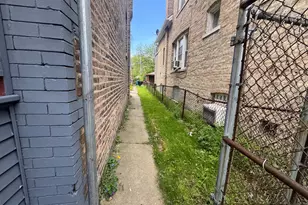 7324 S Blackstone Ave, Chicago, IL 60619 - Photo 19