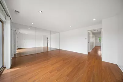 9604 Bianco Terrace #C, Des Plaines, IL 60016 - Photo 5