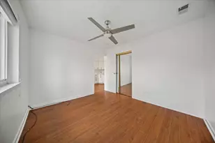 9604 Bianco Terrace, Des Plaines, IL 60016 - Photo 9