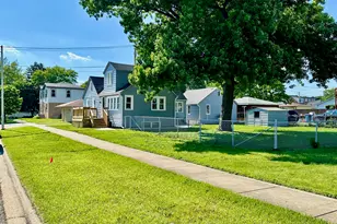 9548 Merrimac Ave, Oak Lawn, IL 60453 - Photo 7