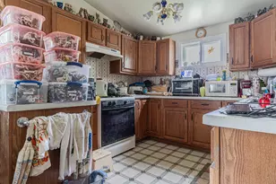222 N Taylor St, Marengo, IL 60152 - Photo 11