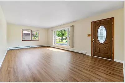 817 Summit Drive, Lockport, IL 60441 - Photo 9