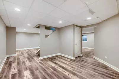 1820 Nicholson Drive, Hoffman Estates, IL 60192 - Photo 33