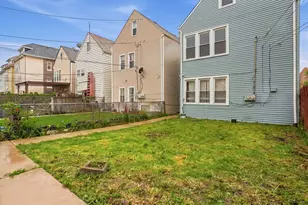 4505 S Fairfield Ave, Chicago, IL 60632 - Photo 19