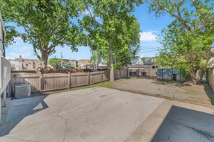929 N Latrobe Ave, Chicago, IL 60651 - Photo 33