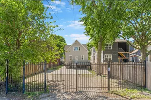 929 N Latrobe Ave, Chicago, IL 60651 - Photo 37