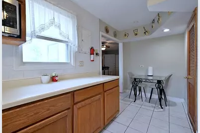 236 E Armitage Avenue, Northlake, IL 60164 - Photo 7