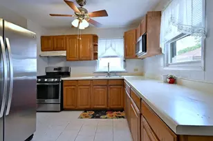 236 E Armitage Ave, Northlake, IL 60164 - Photo 9