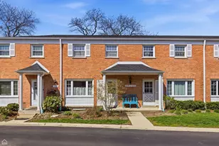 2154 Rugen Rd, Glenview, IL 60026 - Photo 1