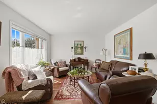 2154 Rugen Rd, Glenview, IL 60026 - Photo 3