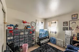 1617 N 35th Ave, Melrose Park, IL 60160 - Photo 27