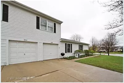 304 Creekside Court #304, Vernon Hills, IL 60061 - Photo 1