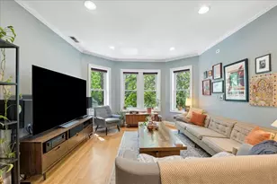 4105 N Lawndale Ave, Chicago, IL 60618 - Photo 3