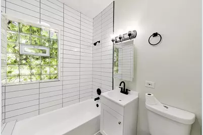 43 N Menard Avenue #2, Chicago, IL 60644 - Photo 15