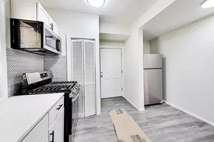 43 N Menard Ave, Chicago, IL 60644 - Photo 7