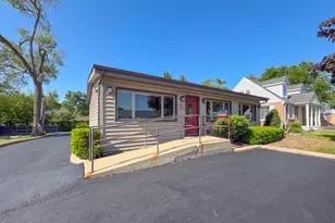 1825 E Roosevelt Rd, Wheaton, IL 60187 - Photo 1