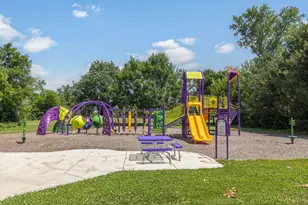 218 N Marion Ave, Bartlett, IL 60103 - Photo 17