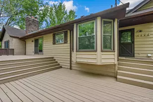655 Oakview Dr, Algonquin, IL 60102 - Photo 17