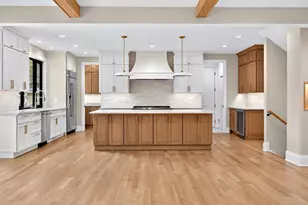 1009 N Drury Ln, Arlington Heights, IL 60004 - Photo 11