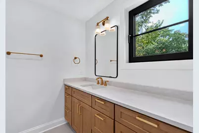 1009 N Drury Lane, Arlington Heights, IL 60004 - Photo 33