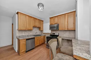 7717 S Luella Ave, Chicago, IL 60649 - Photo 9
