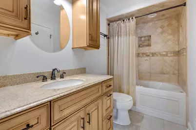 740 Lakeview Point, Schaumburg, IL 60194 - Photo 17